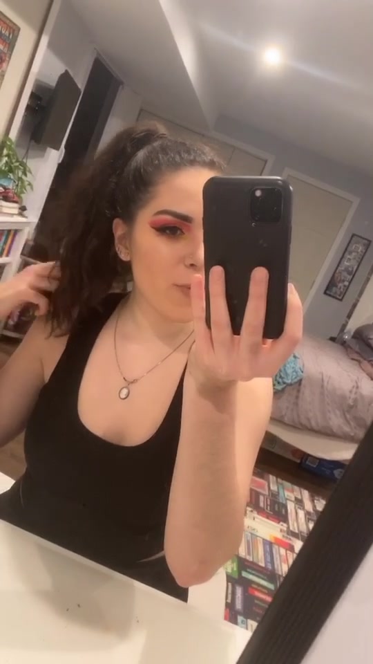 @Lina Ferrari
