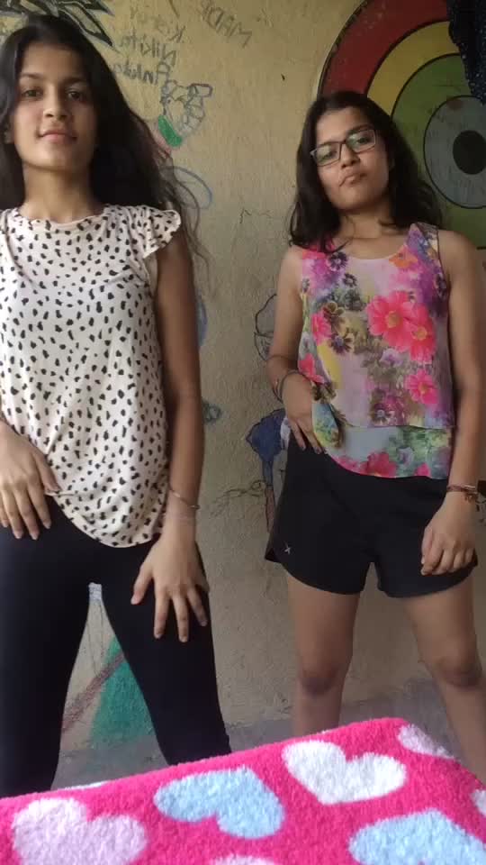 @niki_ambu