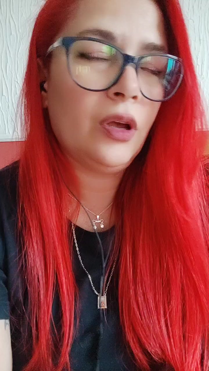 @🌹🎼D&eacute;ia Ruiva🎼✨