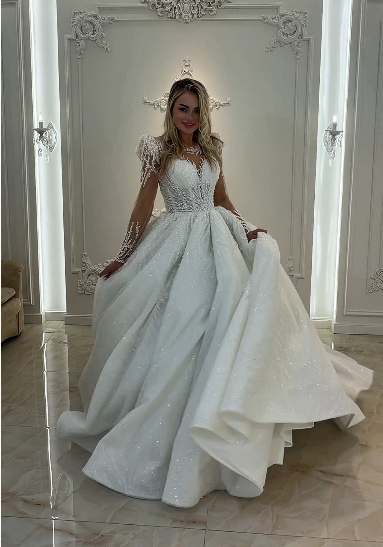 @vio.wedding.dresses