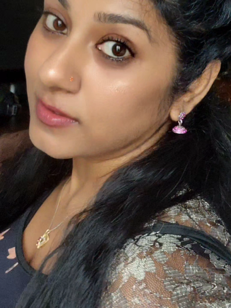 @Divyanair