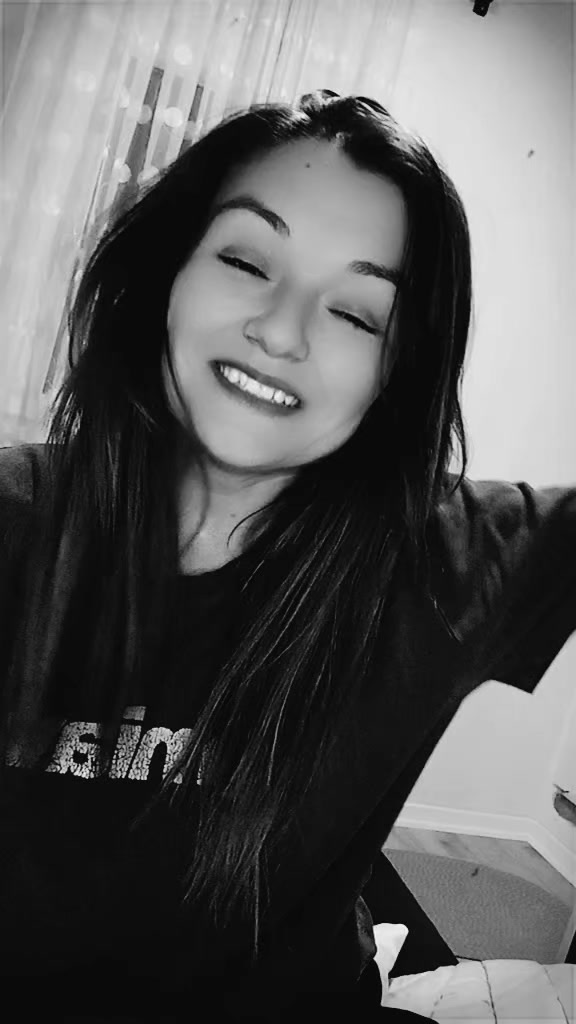 @Ayşe🕊️