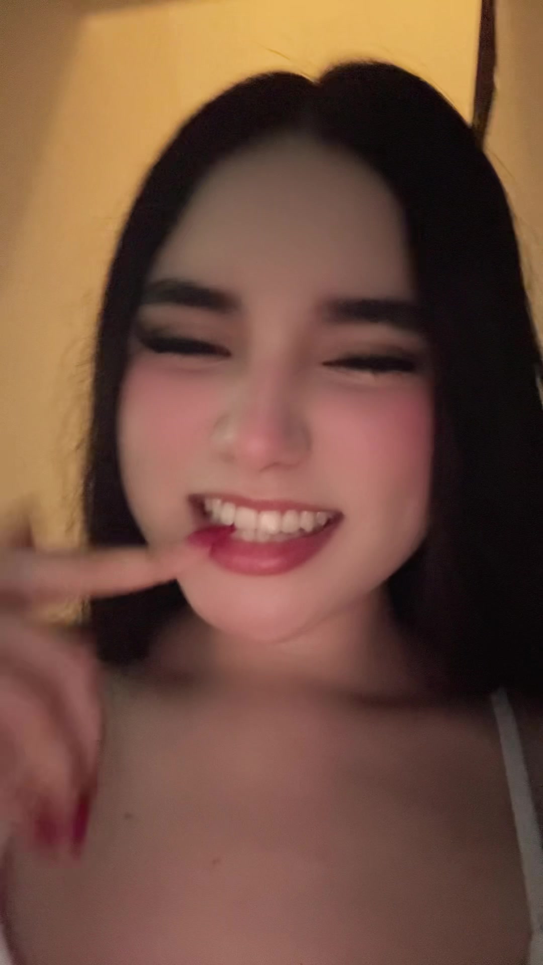 @𝚐𝚊𝚋𝚜 🍸