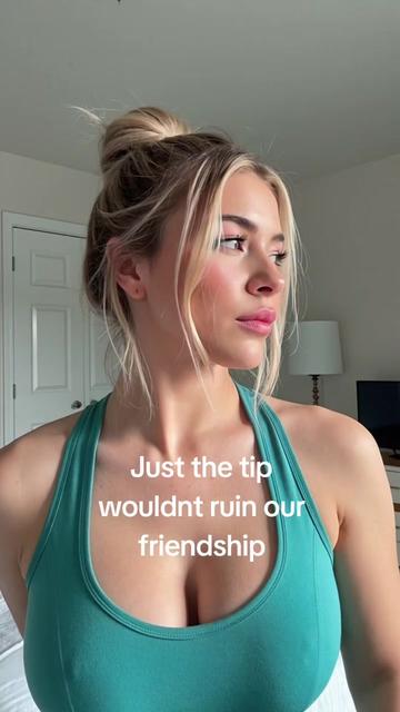 @IslaLarue