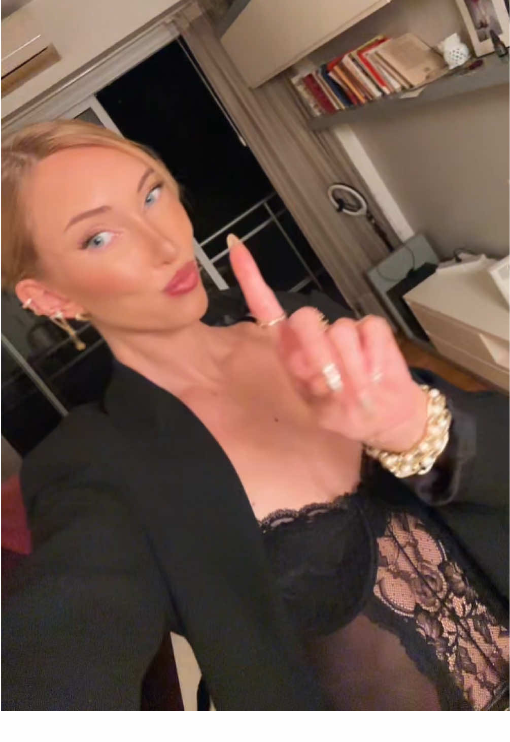 @paula.valoni