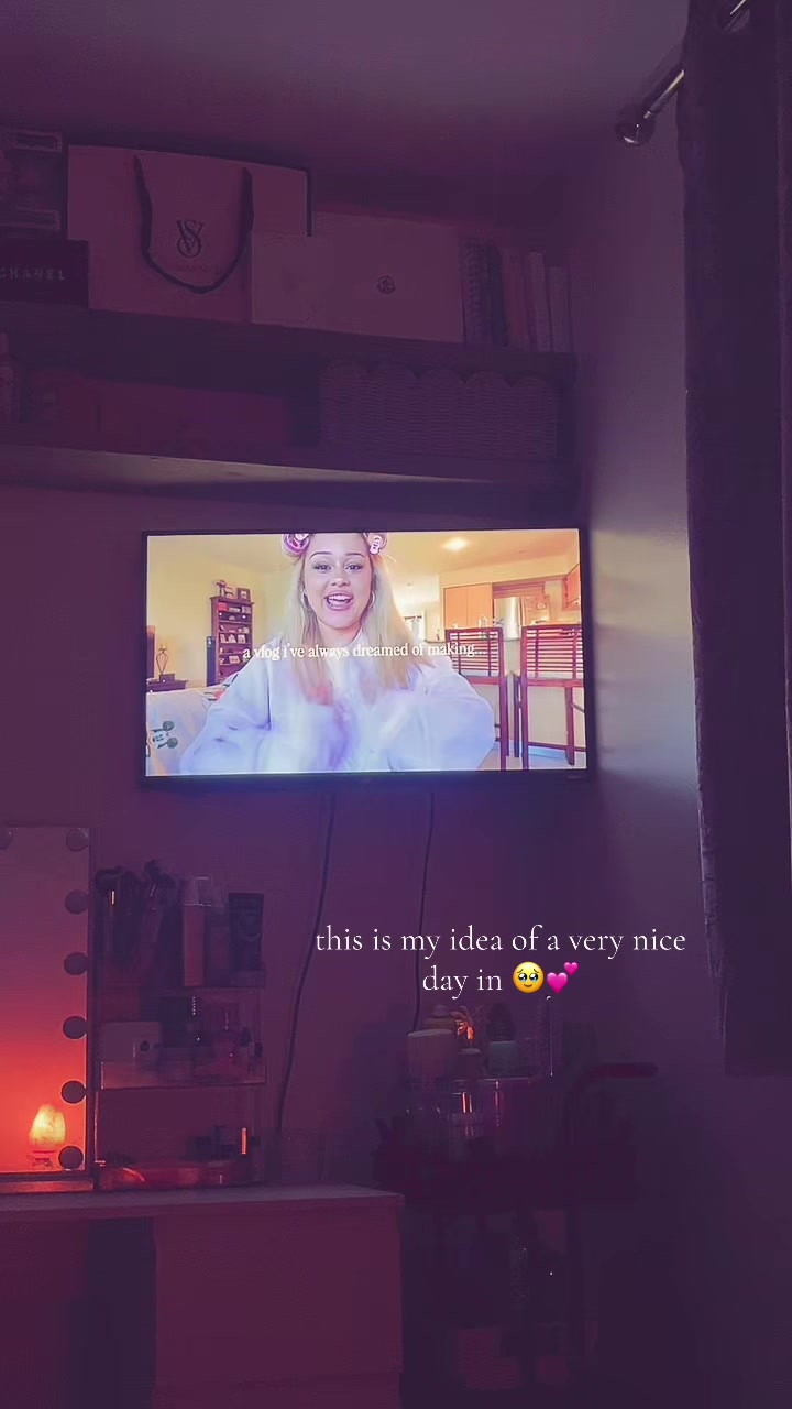 @ʎןןoɥ ☁️