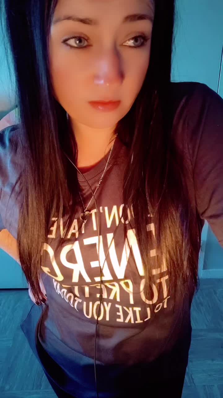 @👑🖤_𝑩_🖤👑