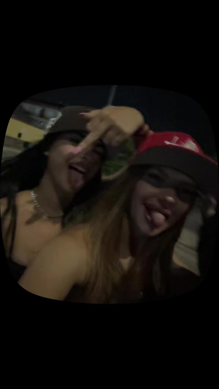 @𝐧𝐨𝐞𝐦𝐢