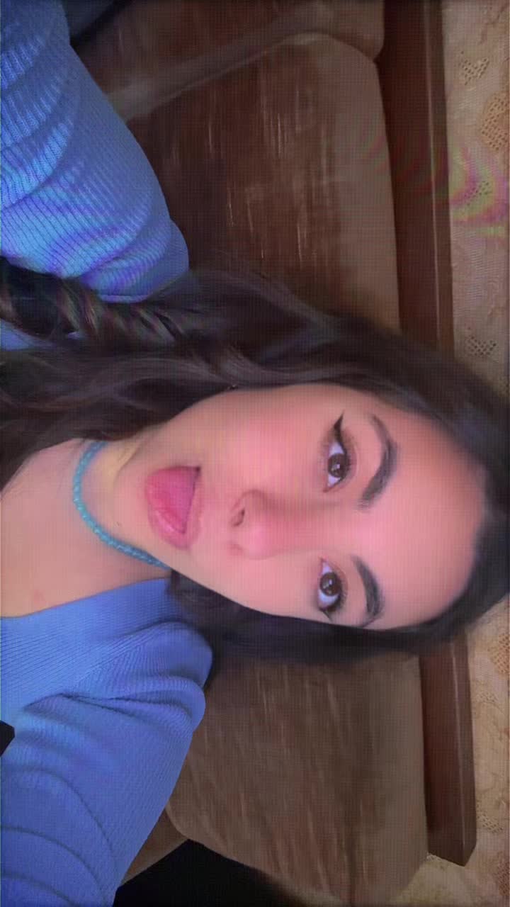 @_.simons._