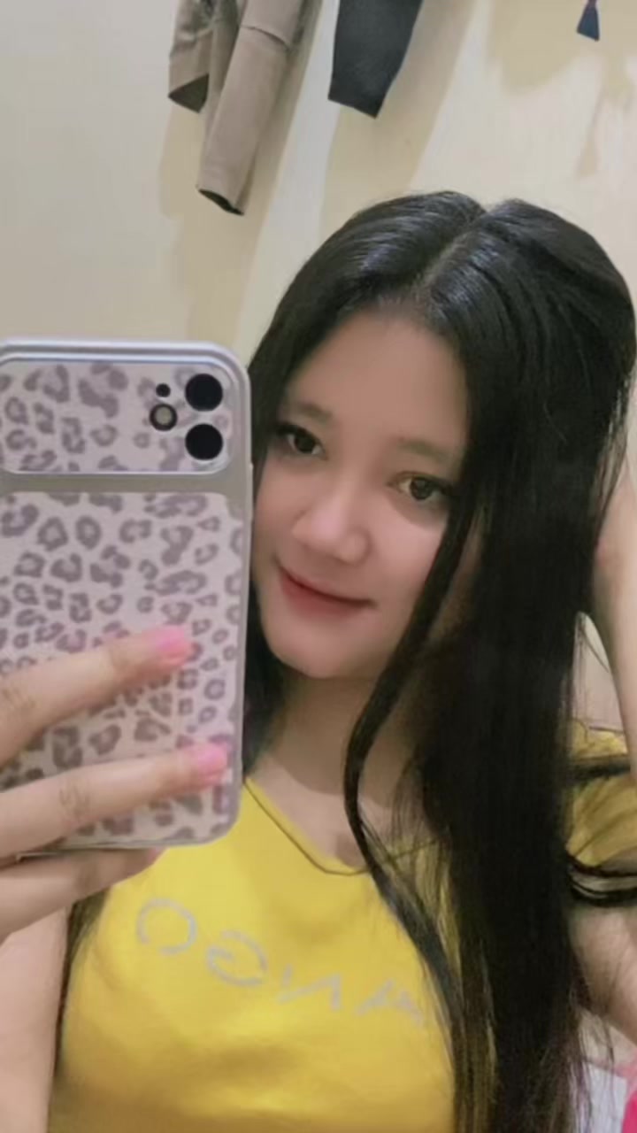 @KhoirunNisa💜