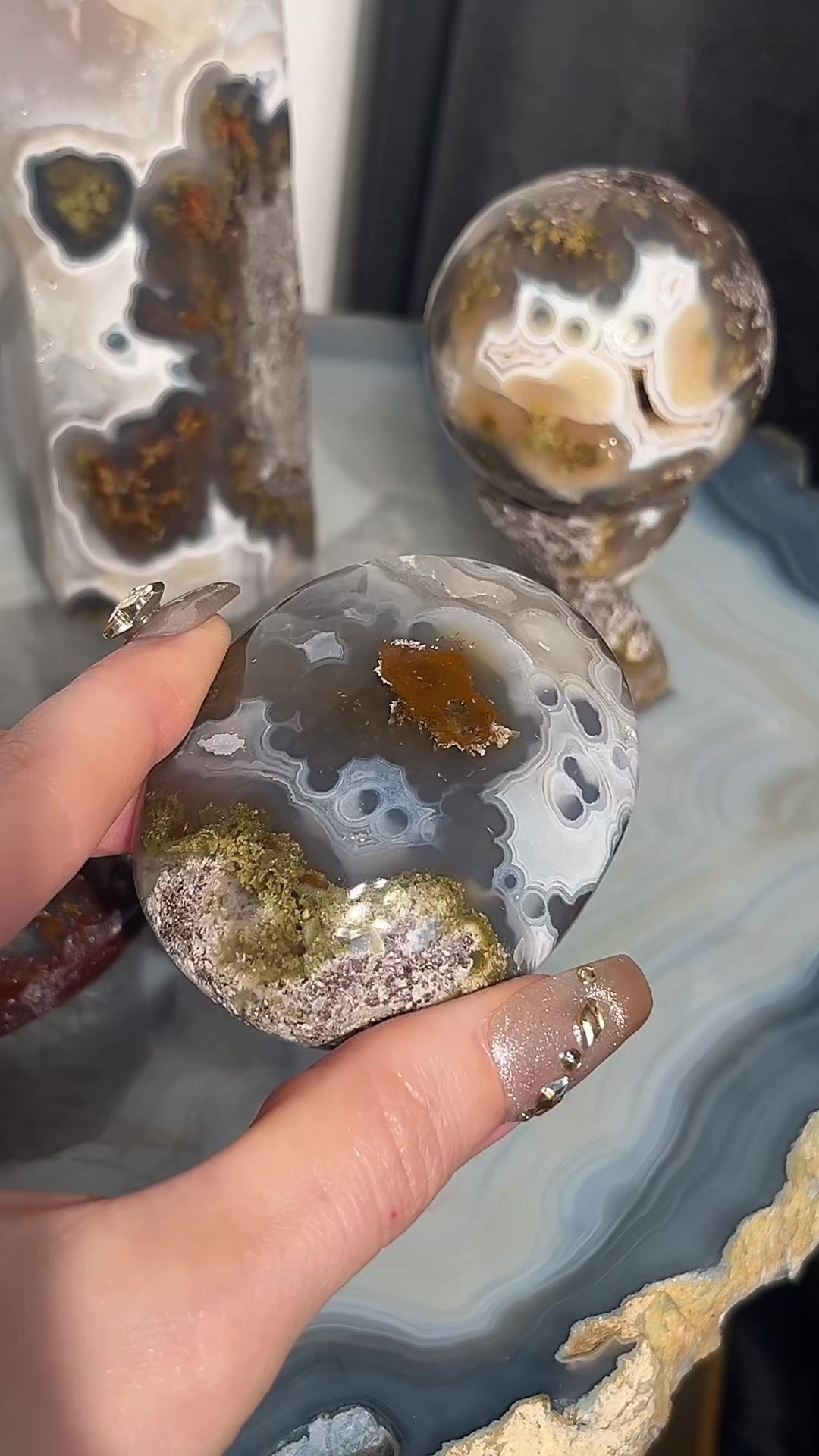 @Priestess Crystals