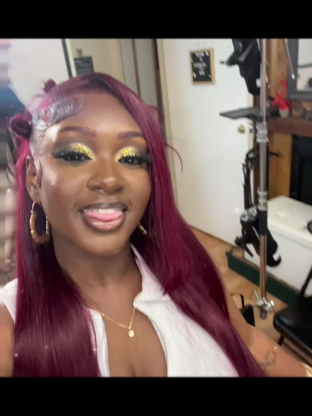 @justtroyy_