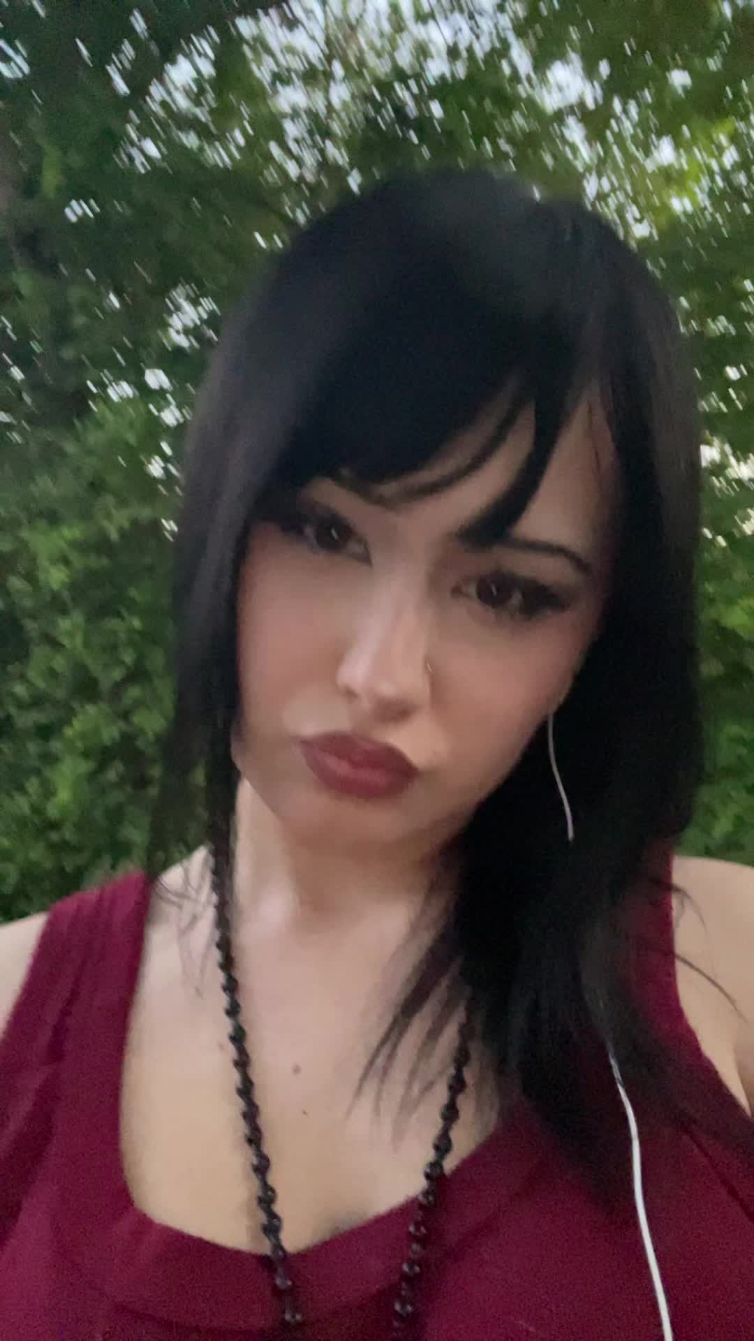 @Lia