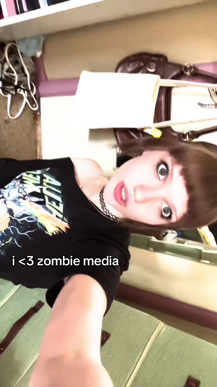 @lucy ♰🪽