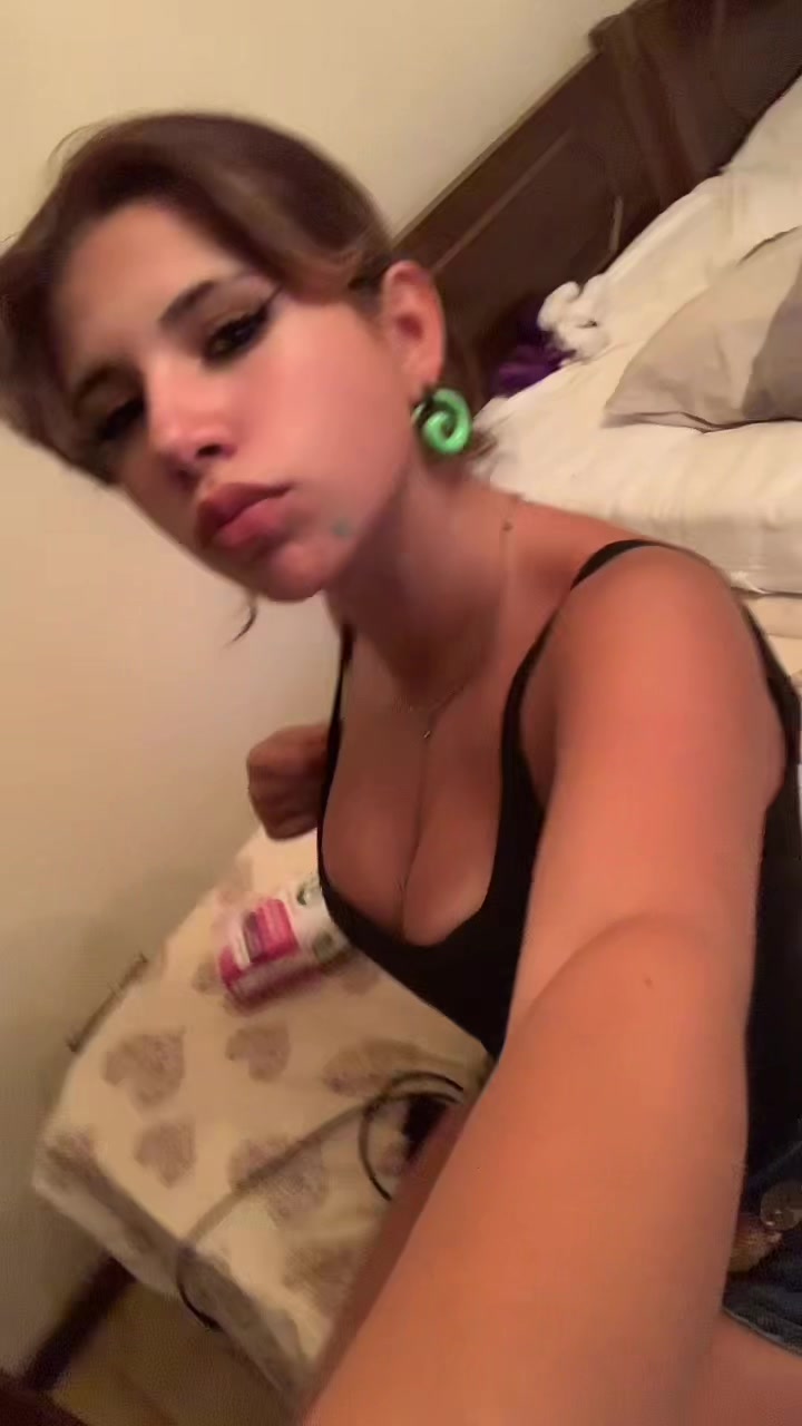 @𝖉𝖗𝖊𝖆☢️