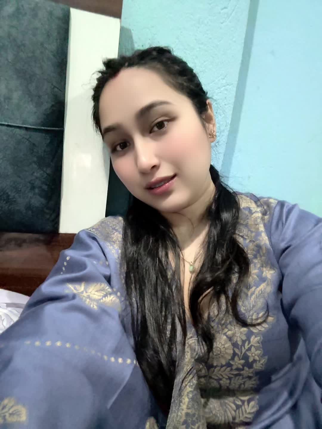 @Dipika✨💫🎶