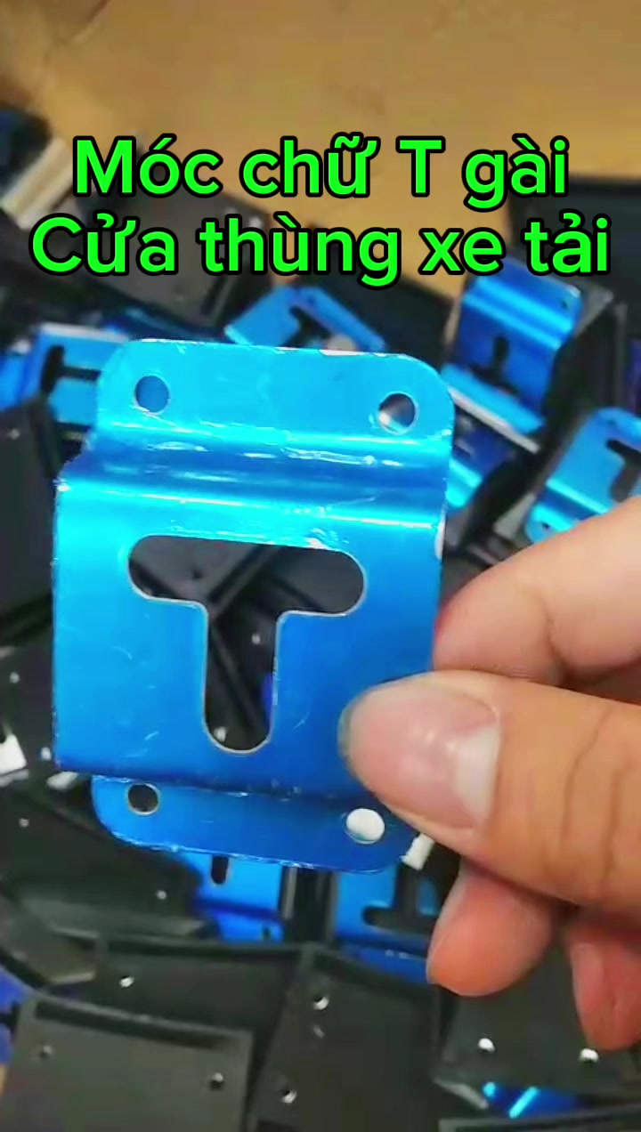 @Phụ kiện &ocirc; t&ocirc; Ho&agrave;ng B&aacute;ch