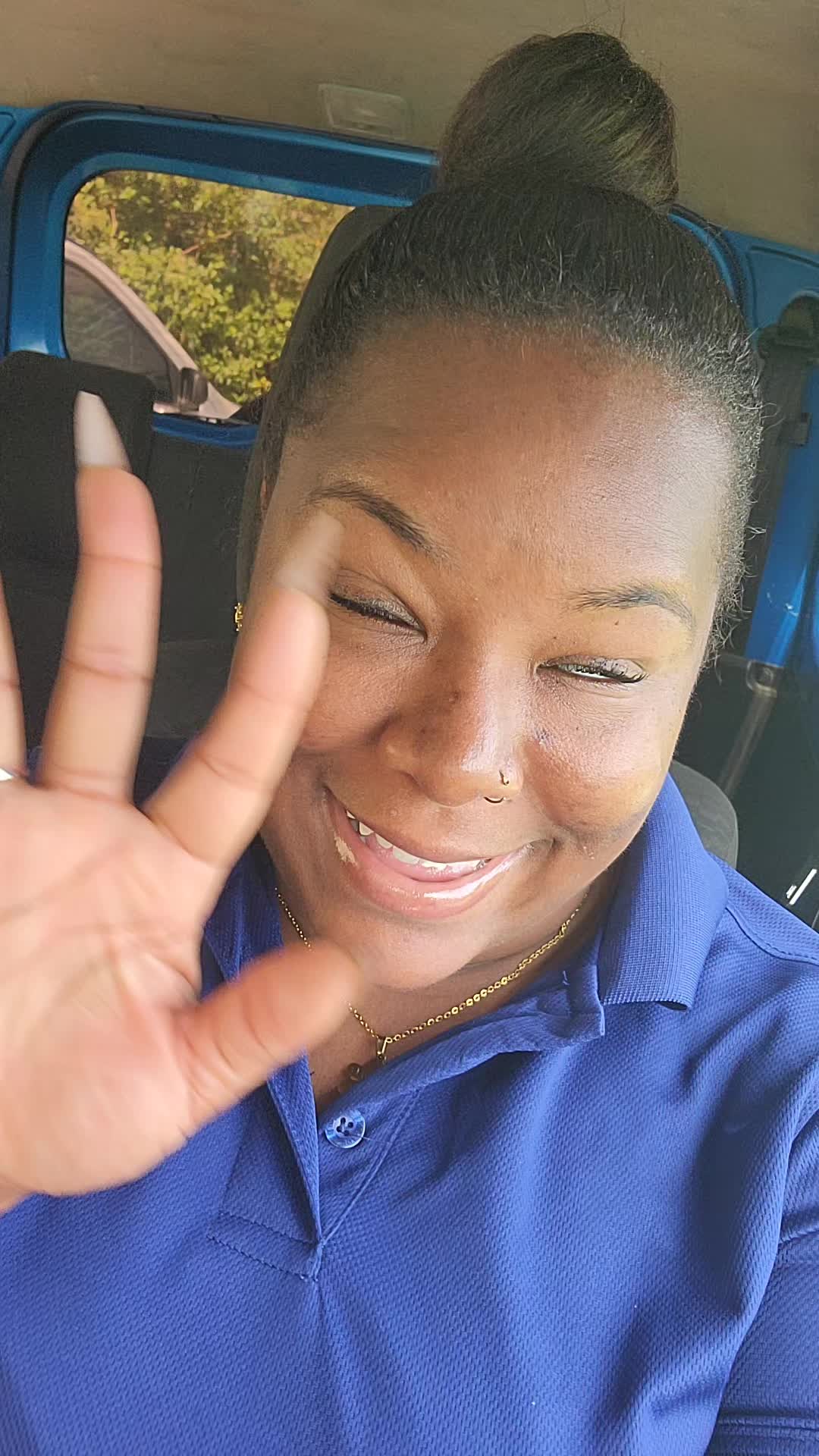 @6uniquely_perfect
