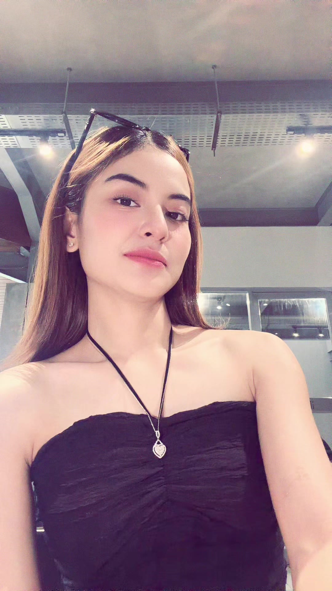 @putriziani