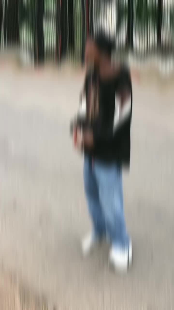 @D&uuml; d&iuml;ch Raoul