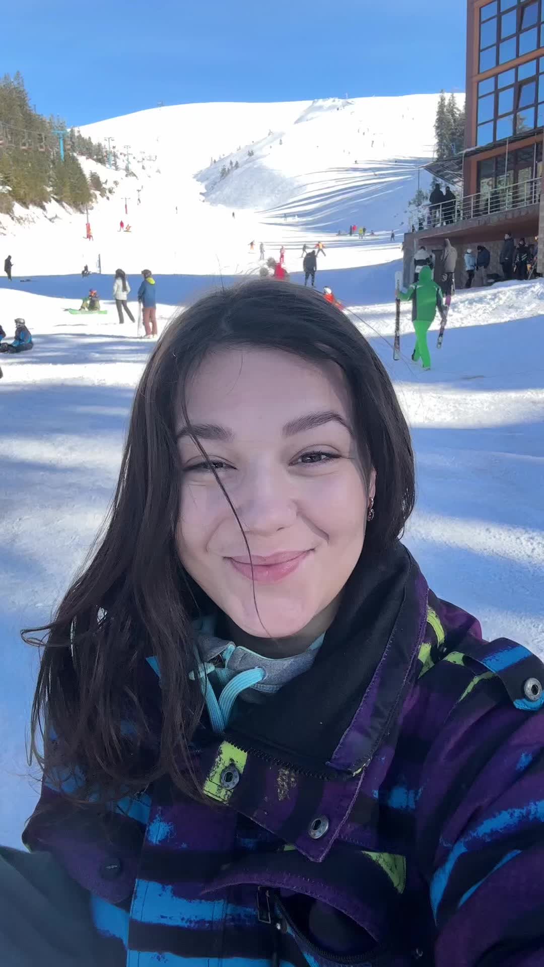 @Elena Popov