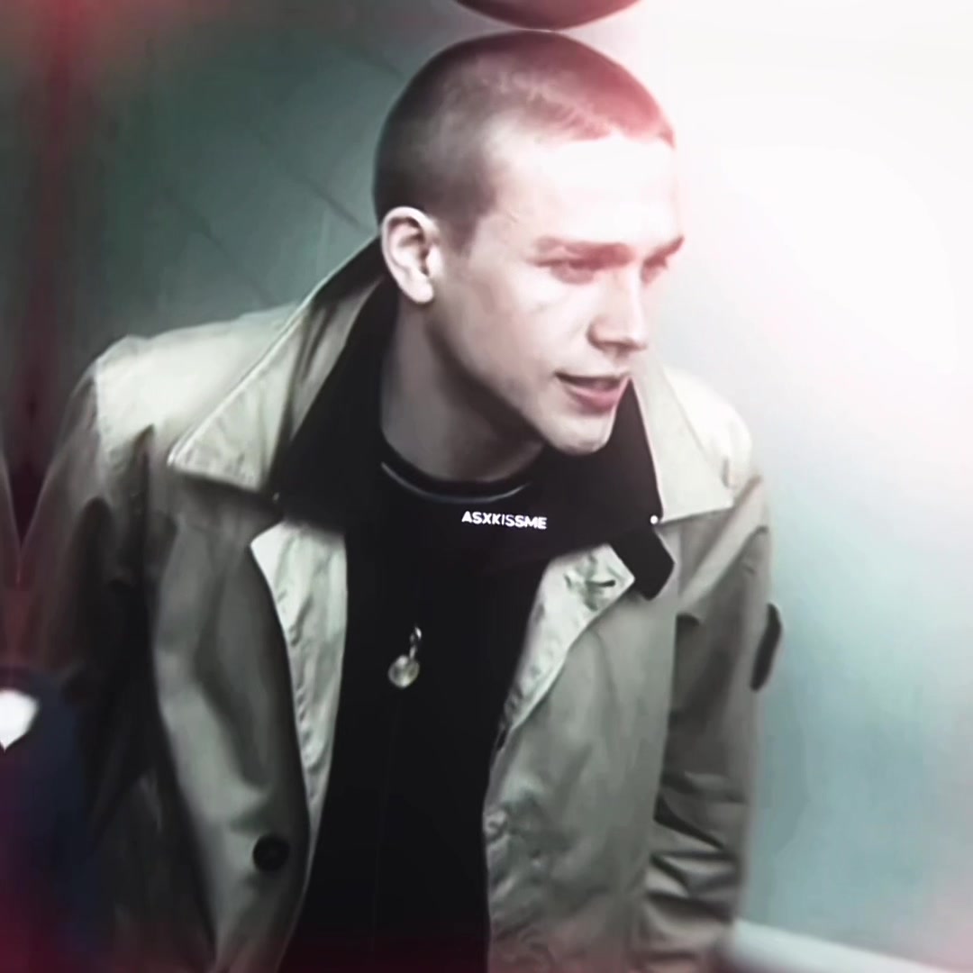 @𝑎𝑠𝑥𝑘𝑖𝑠𝑠𝑚𝑒🇬🇧
