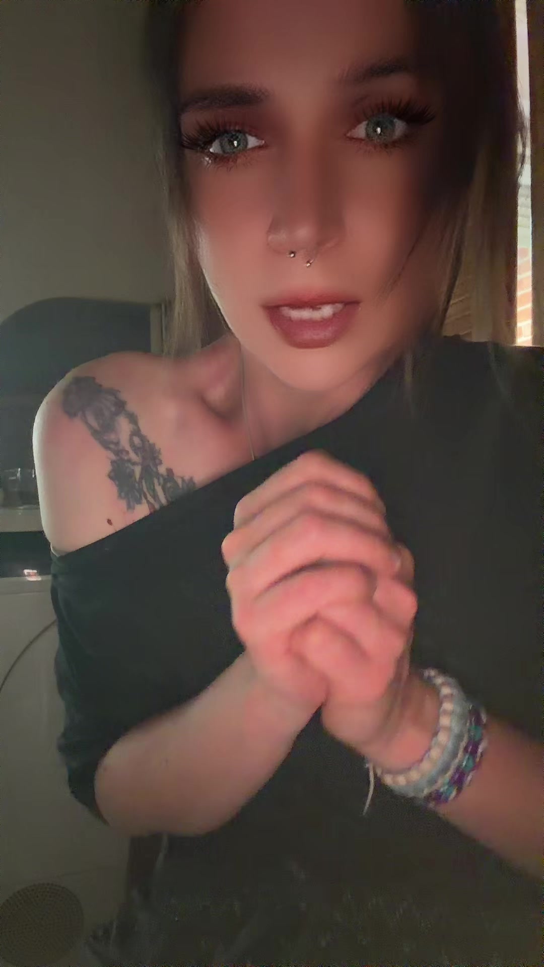 @Schildmaid-Svenja⚔️🐺🖤