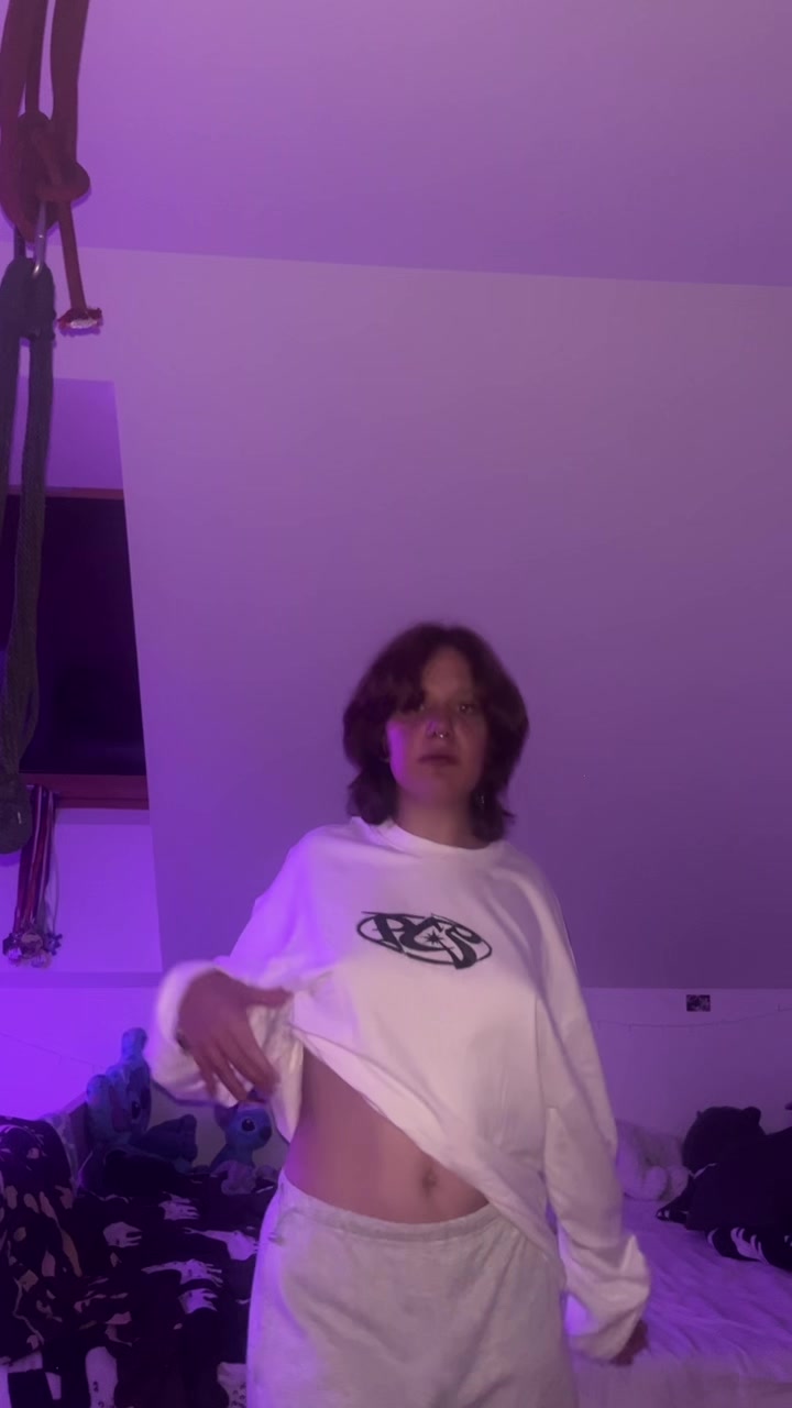 @𖦹sm&ouml;rt&reg;❓