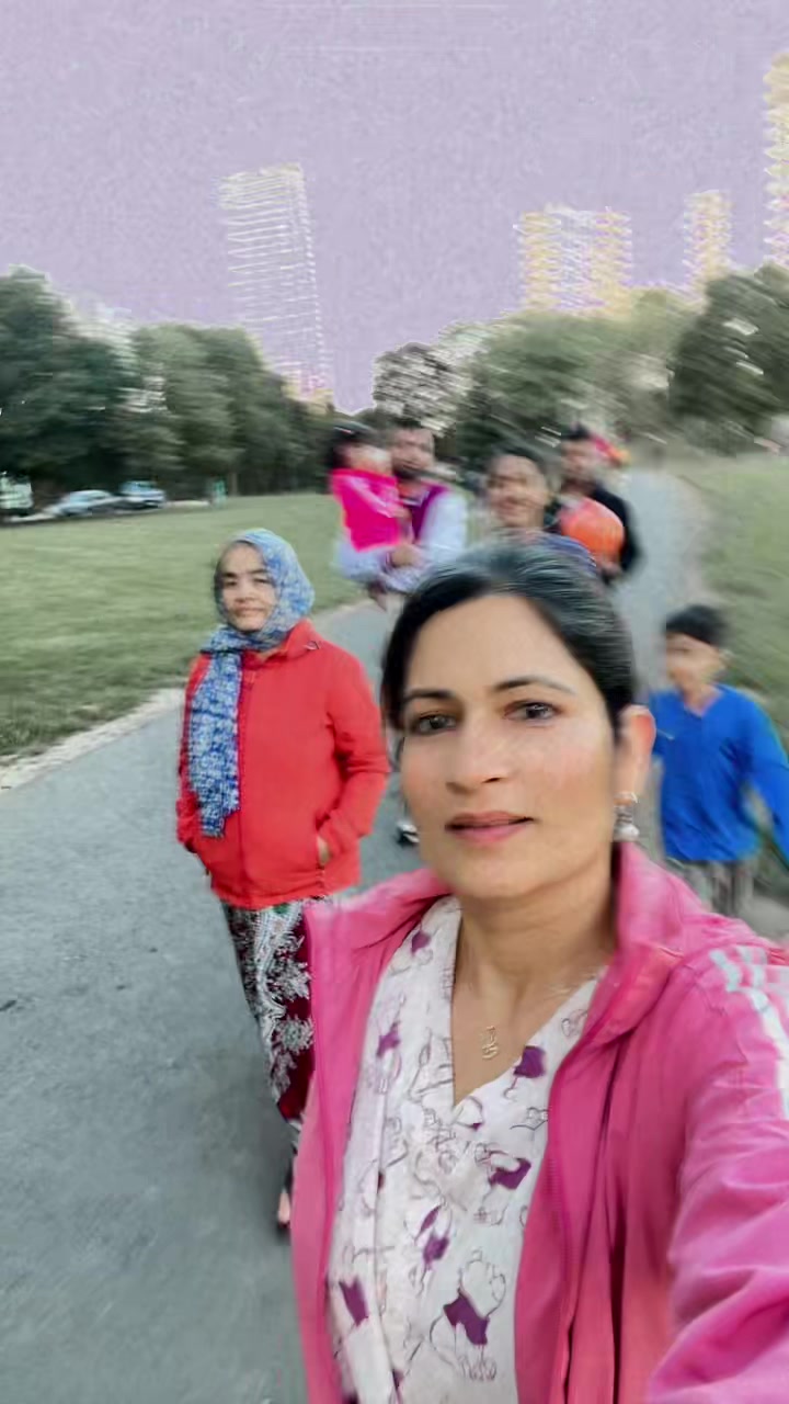 @Muna Katuwal