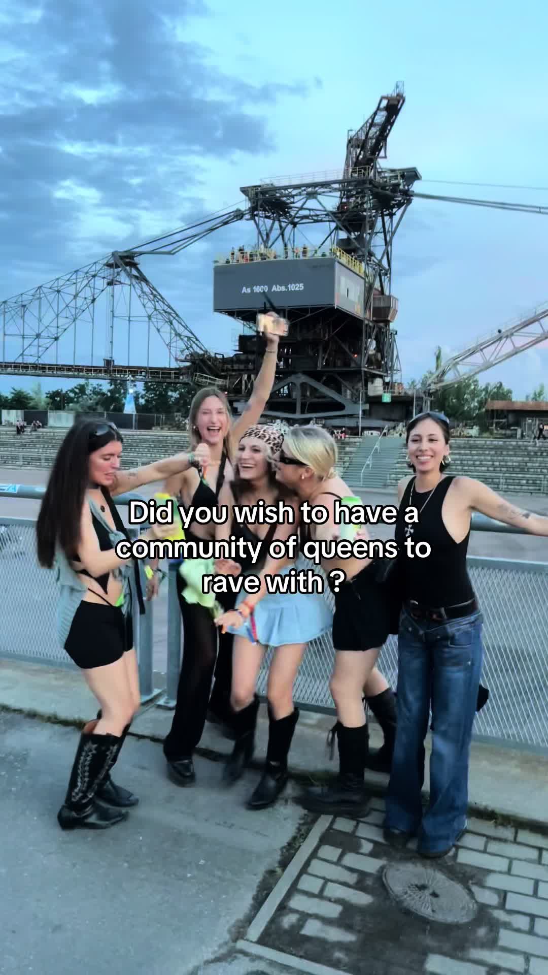 @TECHNORELLA