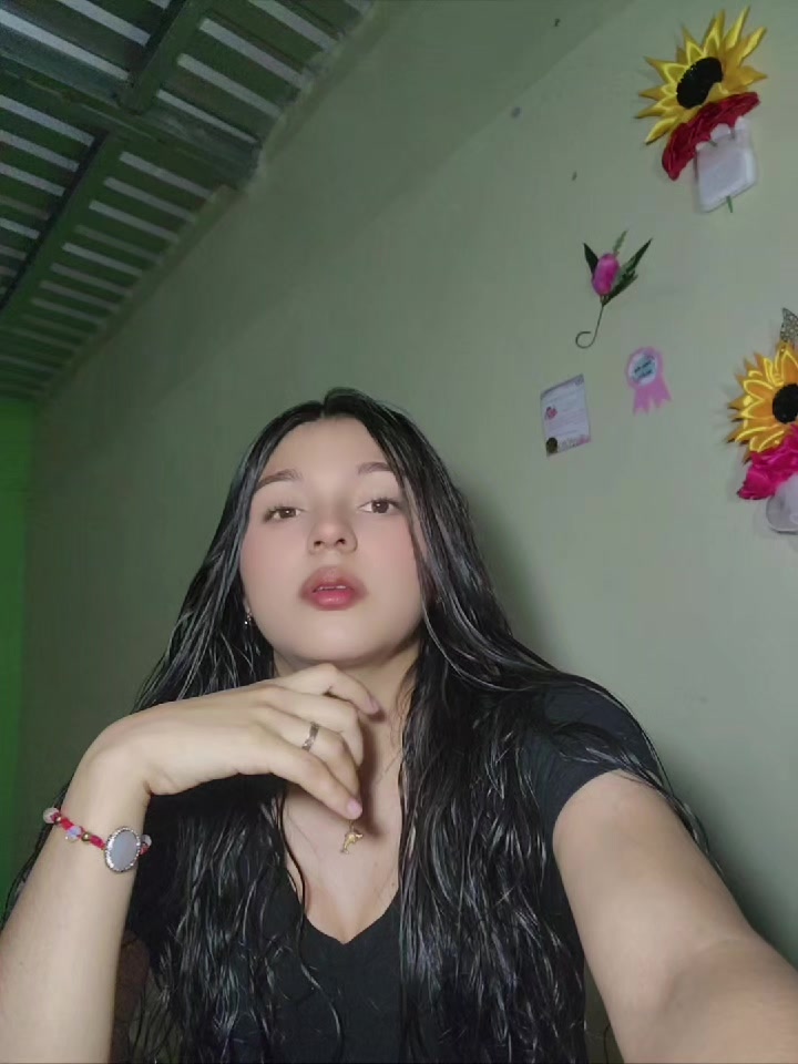 @Glæ🐝¹🌷▪️