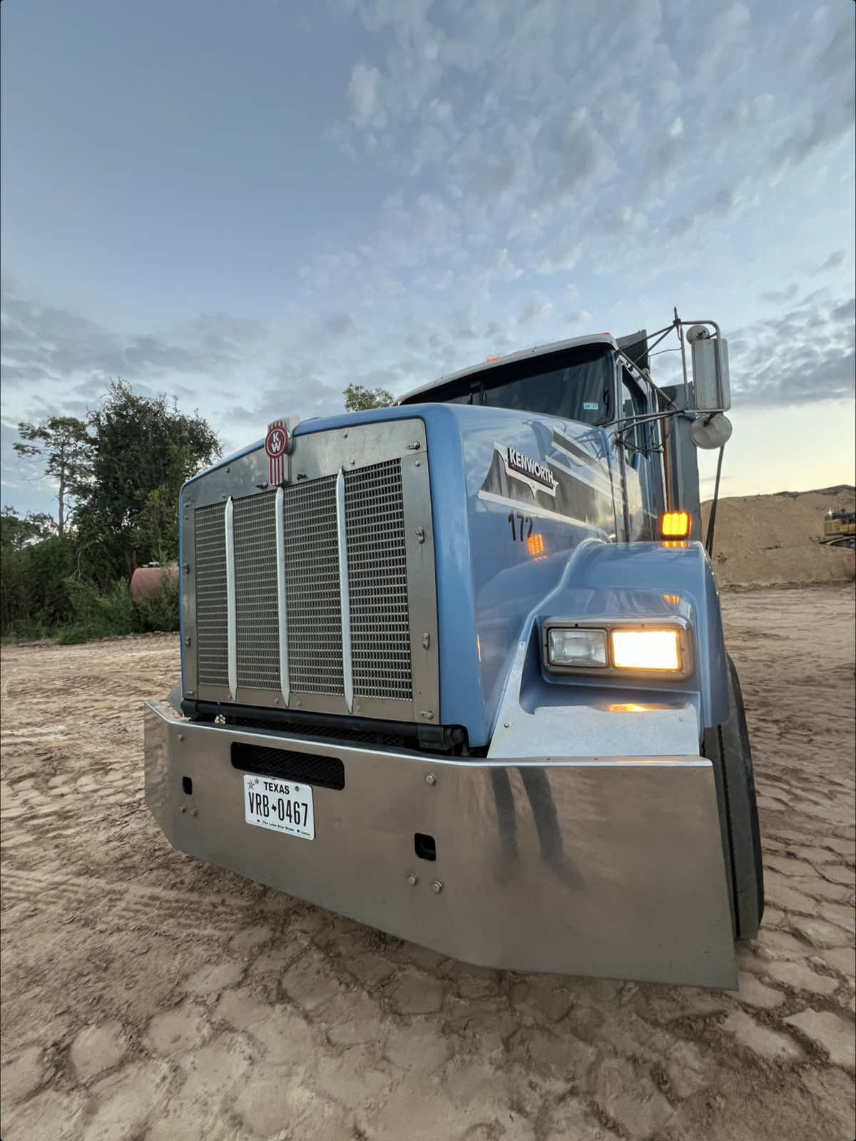 @haulinisballinllc