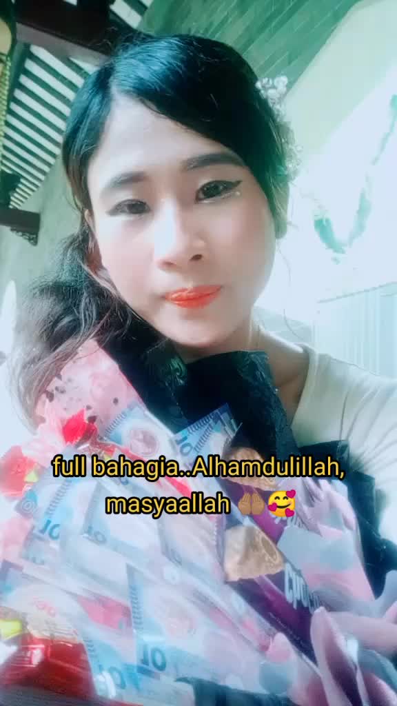 @Idatika♌_Makeup 🌸💄🇭🇰❤️🇮🇩