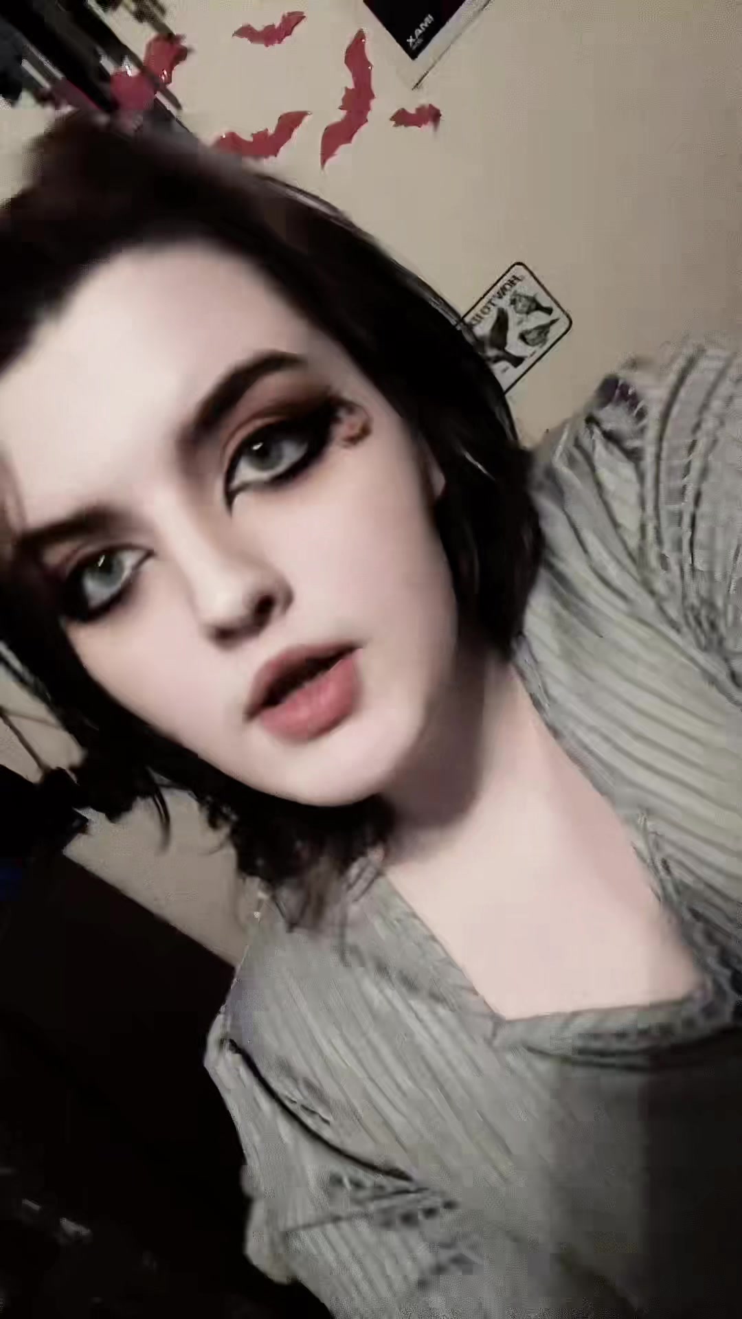 @Makeup_Show_Horror_Tell