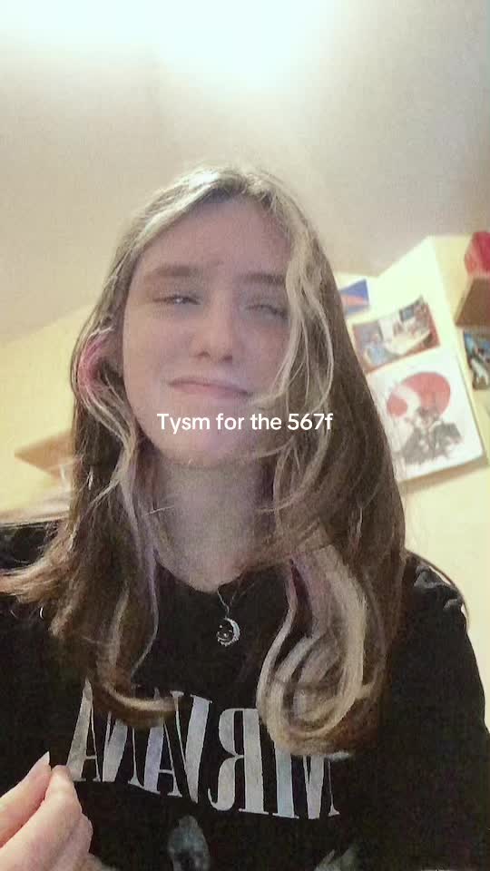 @ItzTheaaa✂️