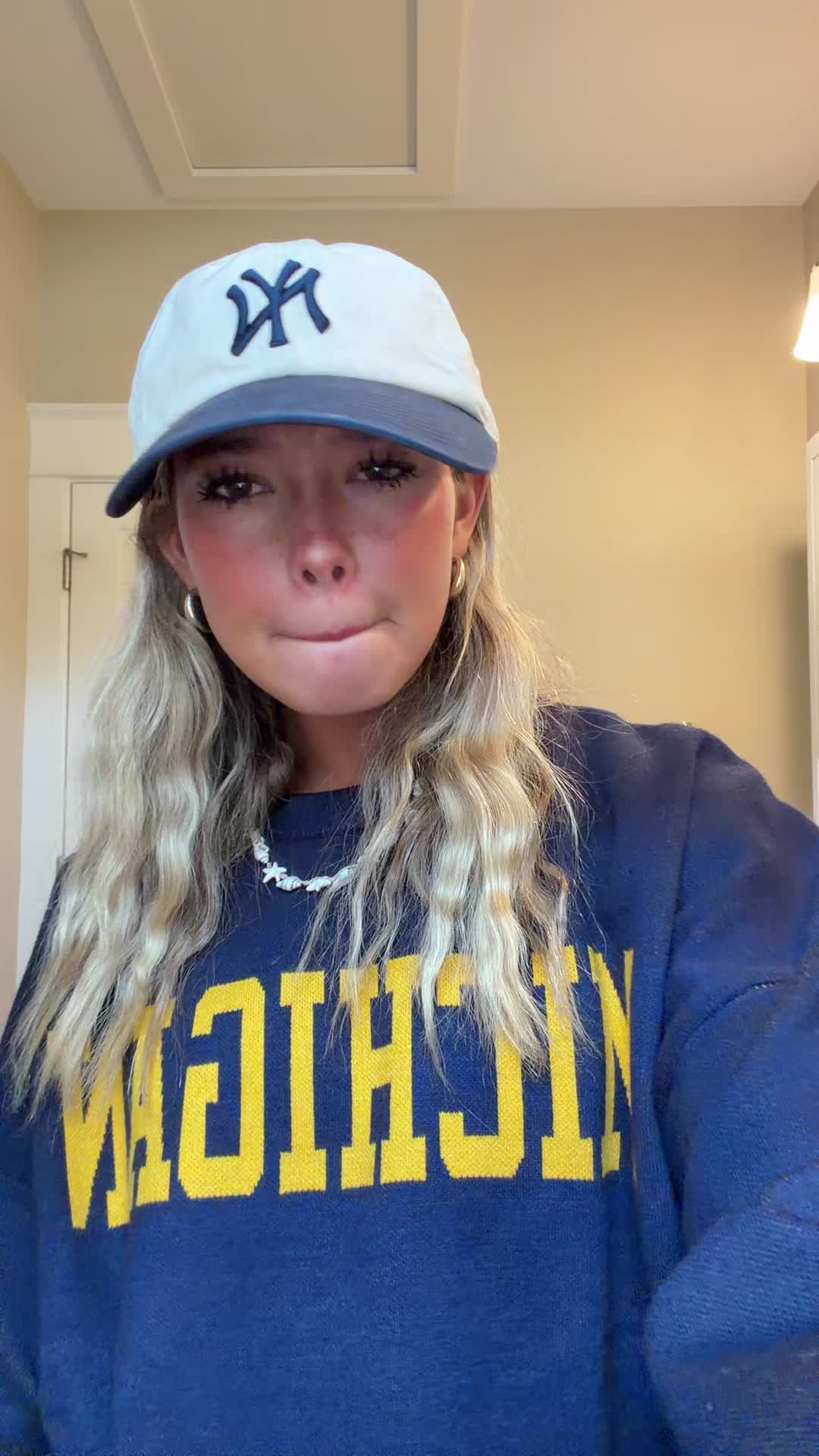 @Lily