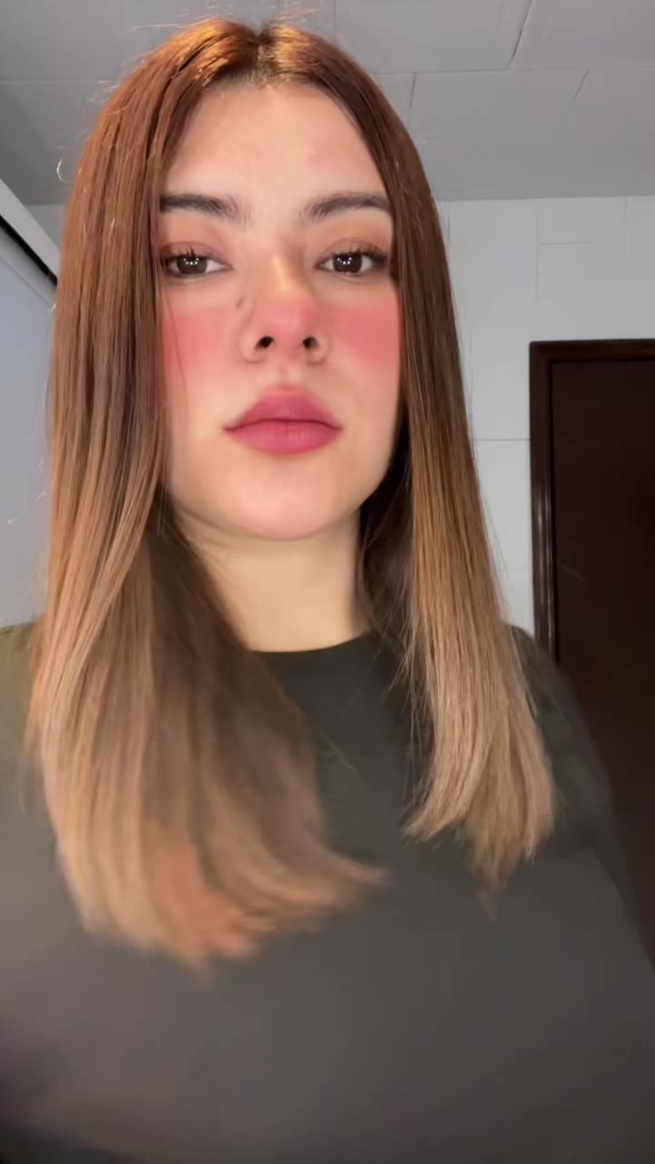 @aislinnmore