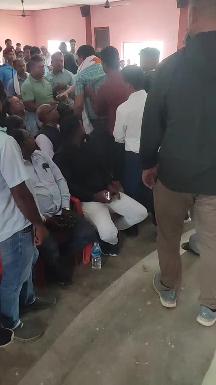 @अजय यादव