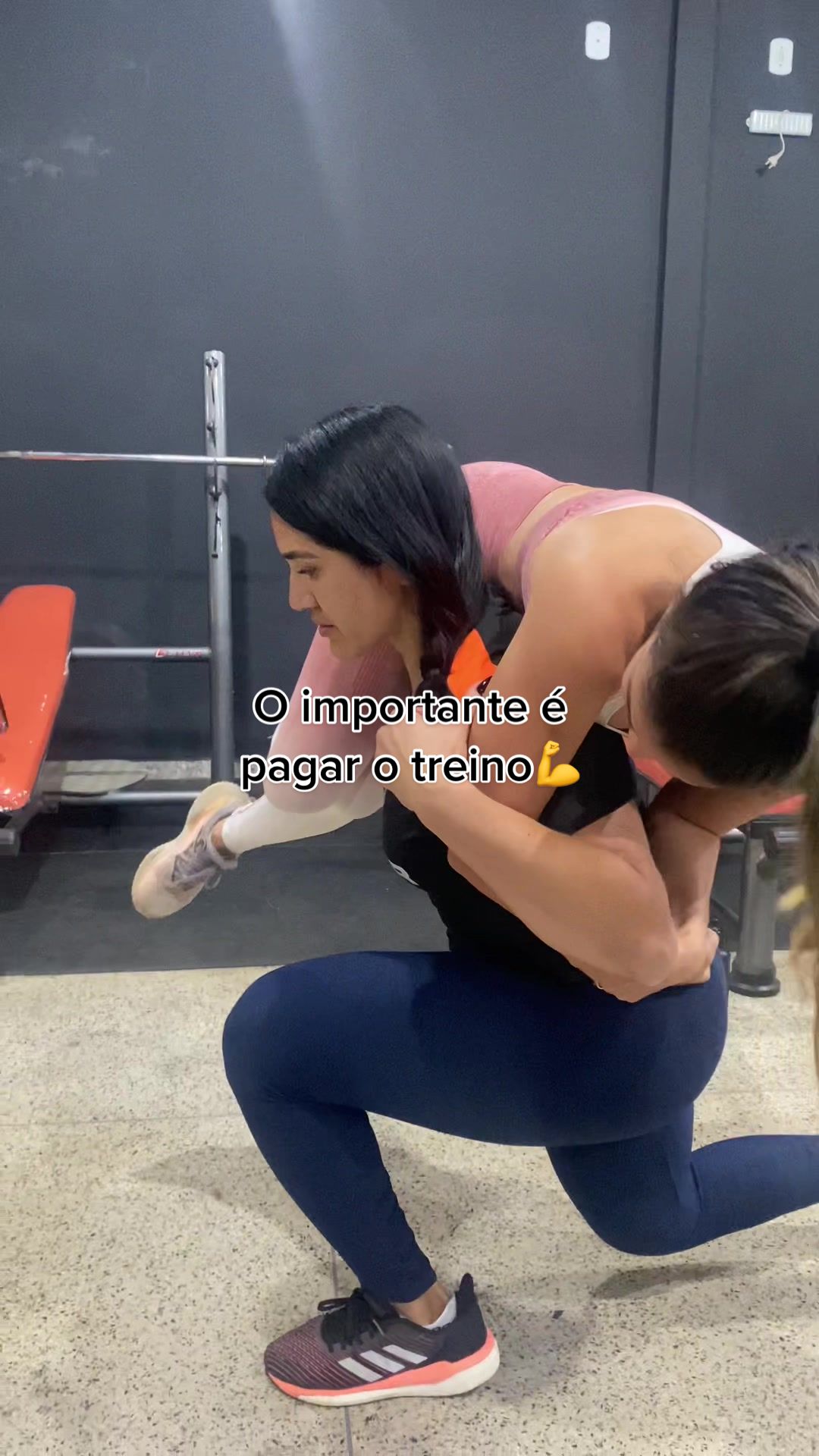 @K&aacute;tia Soares