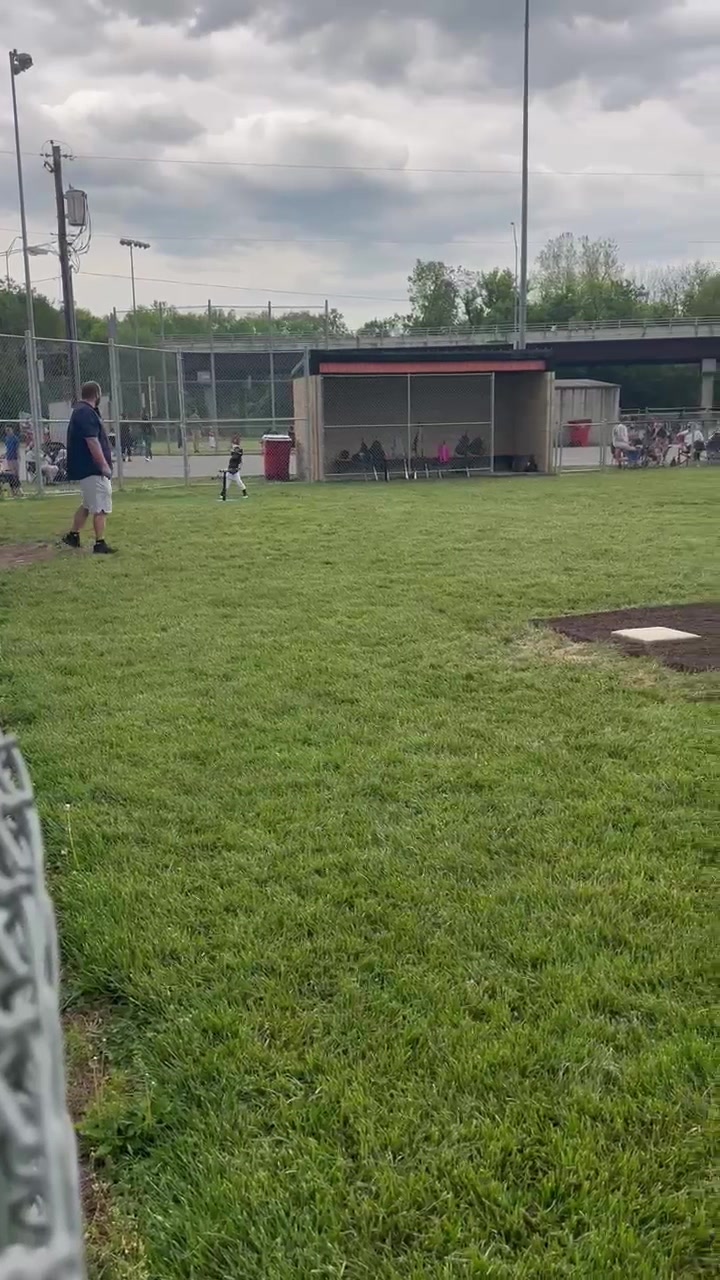 @DamnDame42