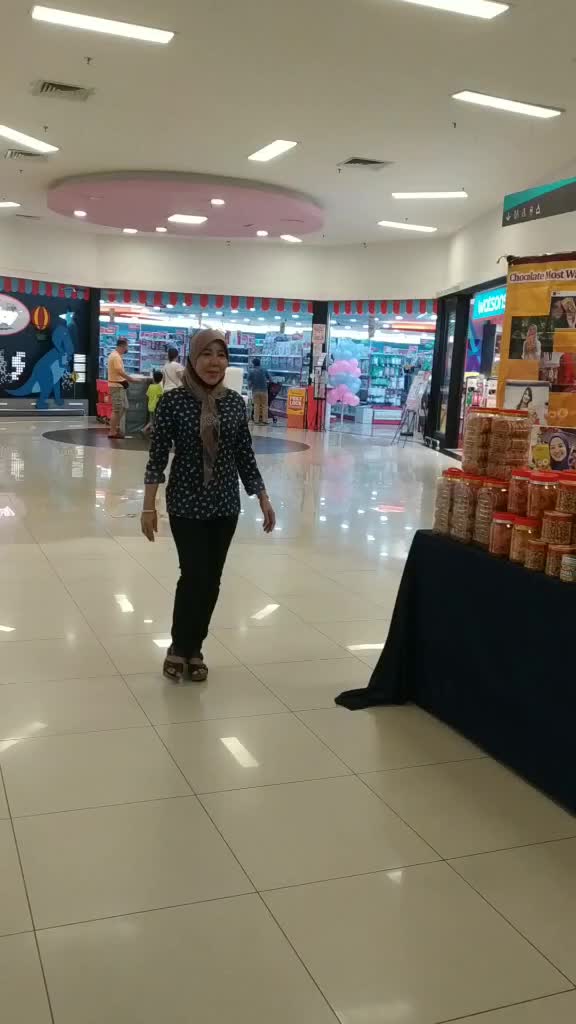 @Annie Anggun