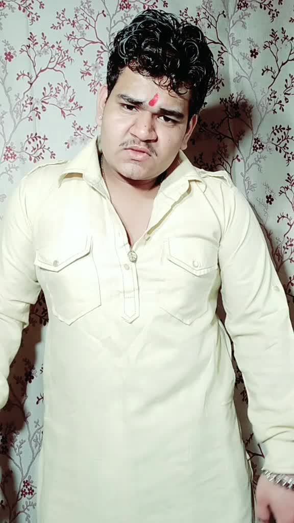@Oye Its Gaurav ๐