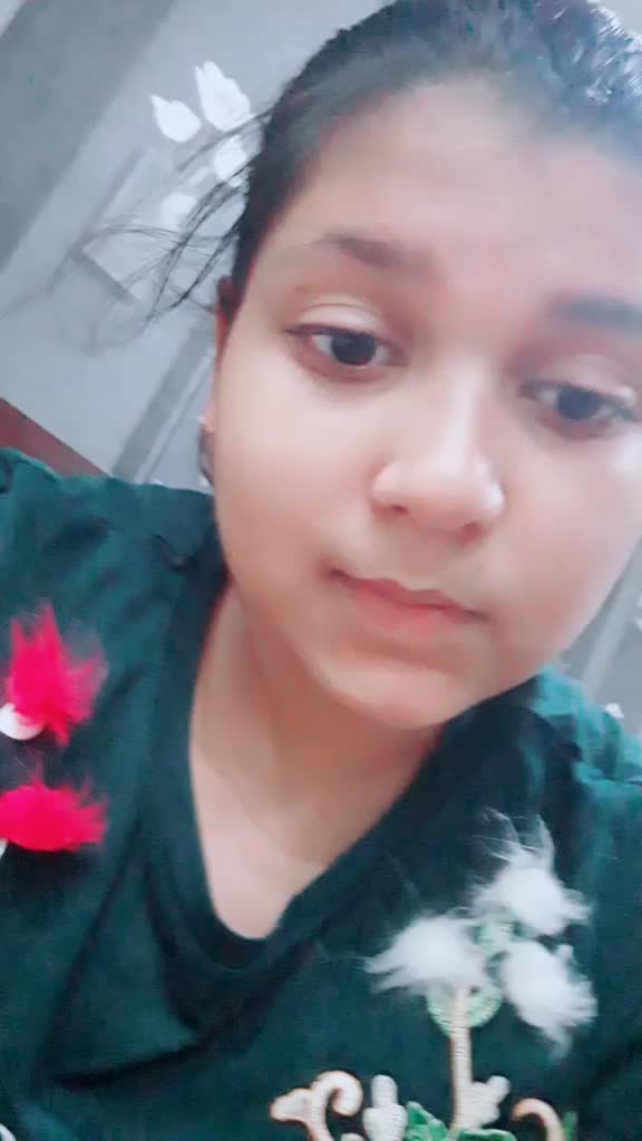 @BHAVYA (SO CUTE )
