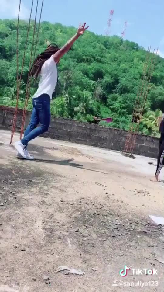 @risali sanuliya dandeniya