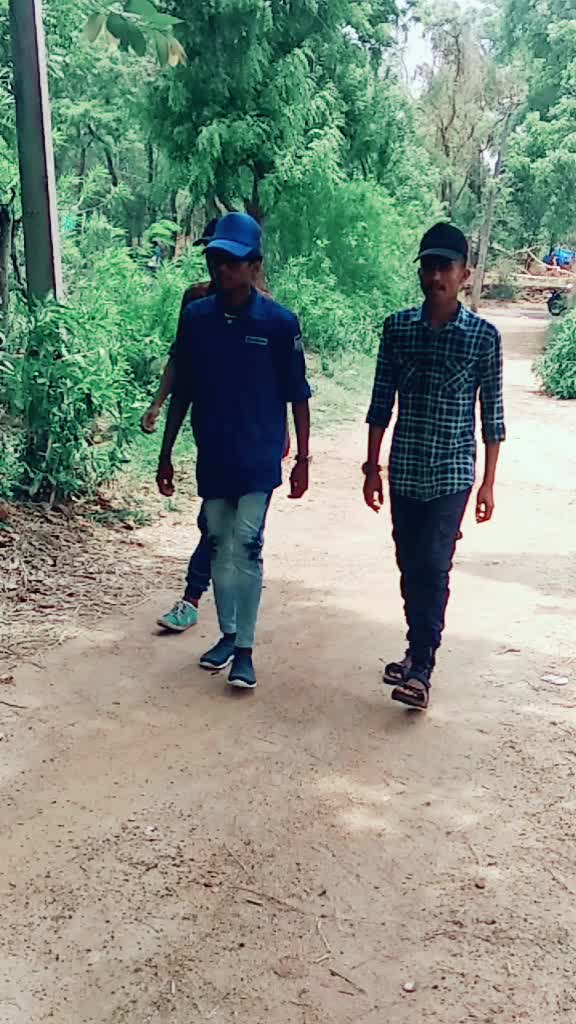 @nithin popz😎