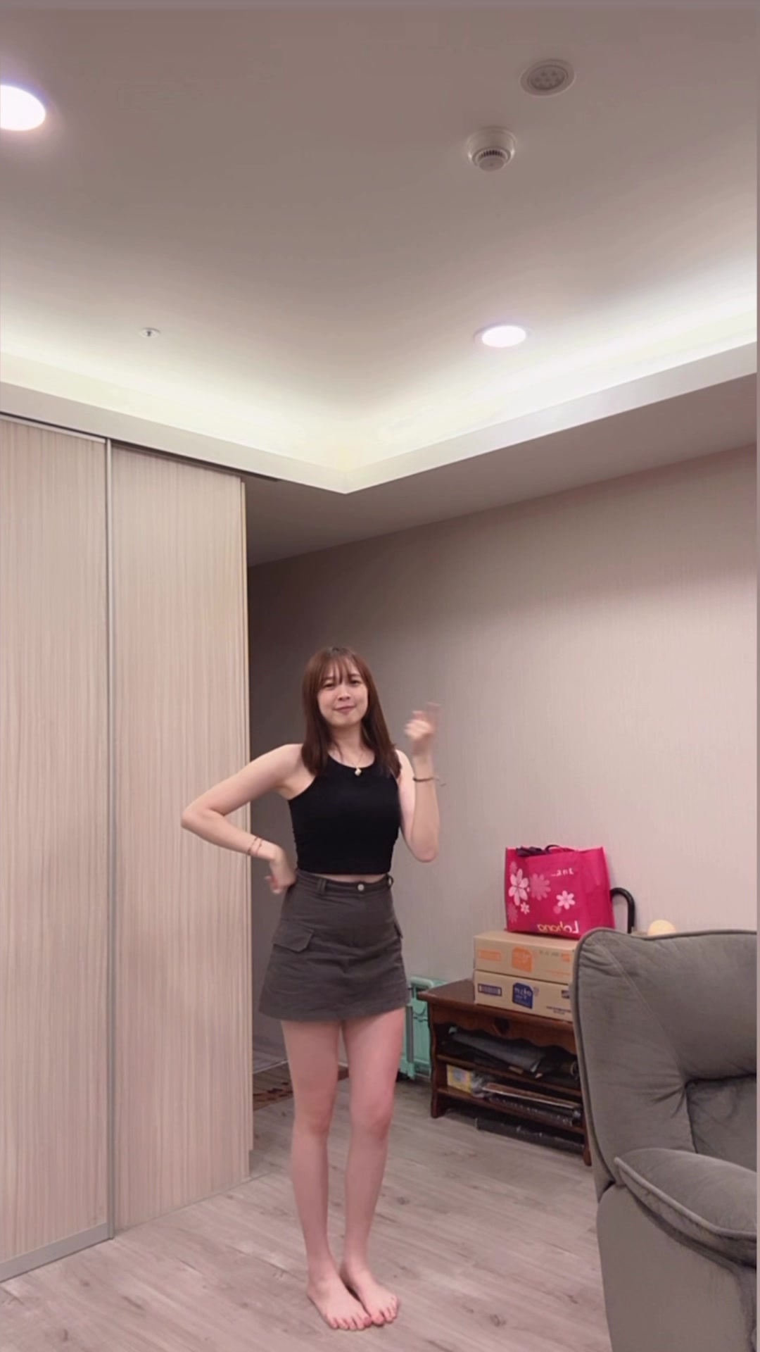 @이이伊伊yiyi