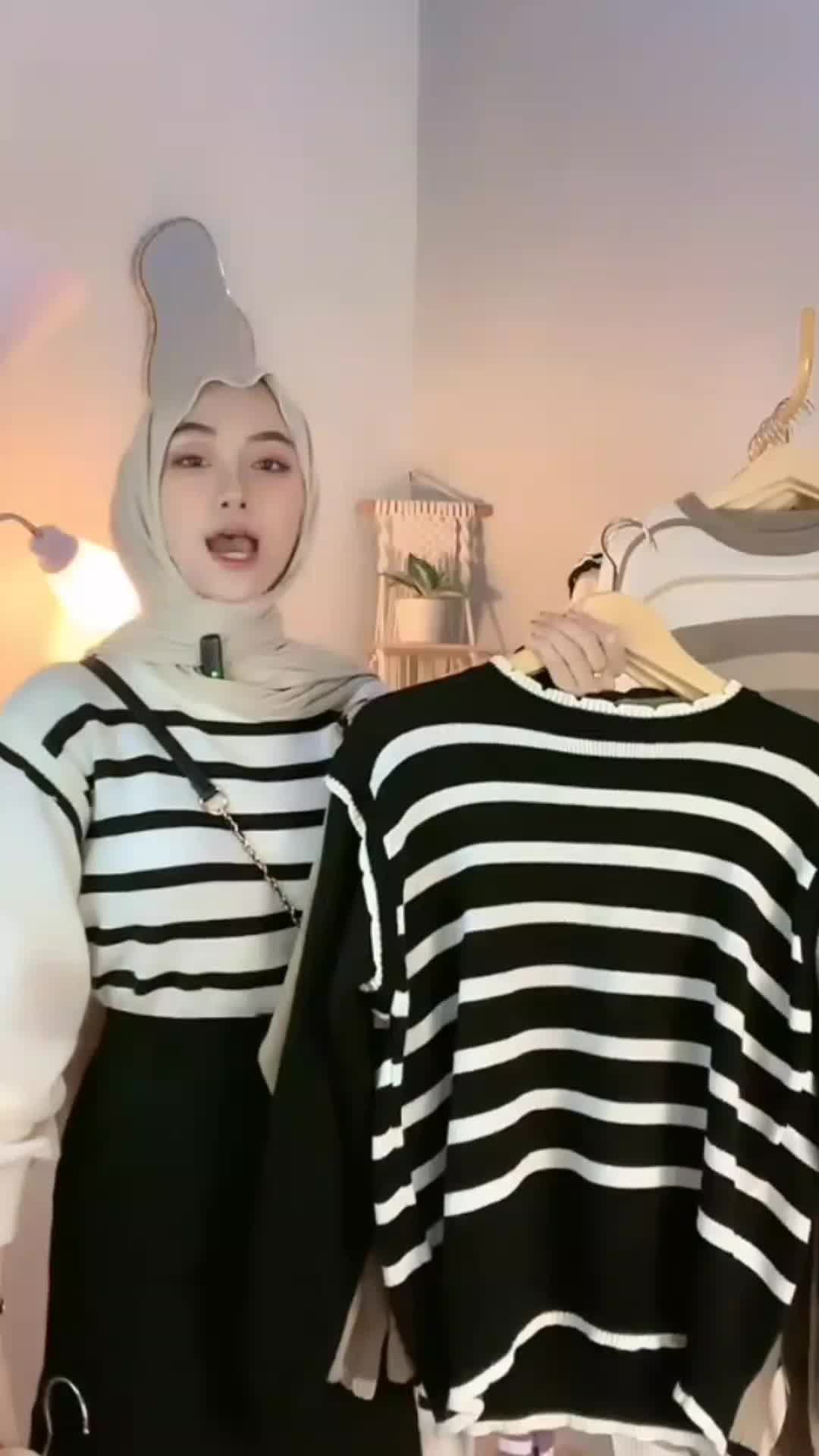 @Lɪᴠᴇ