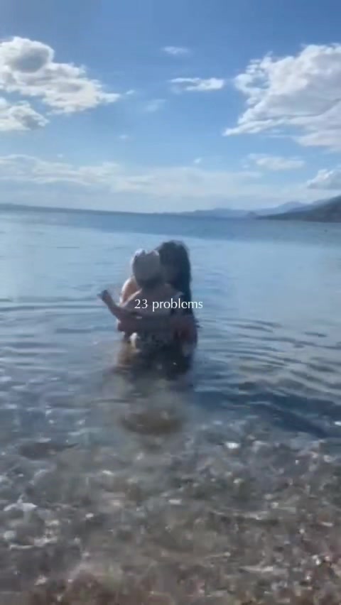 @Niki Tr