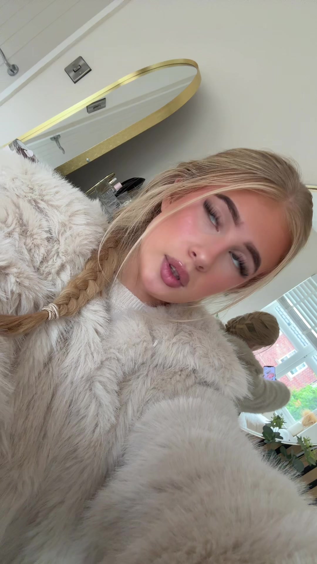 @lexi devoy