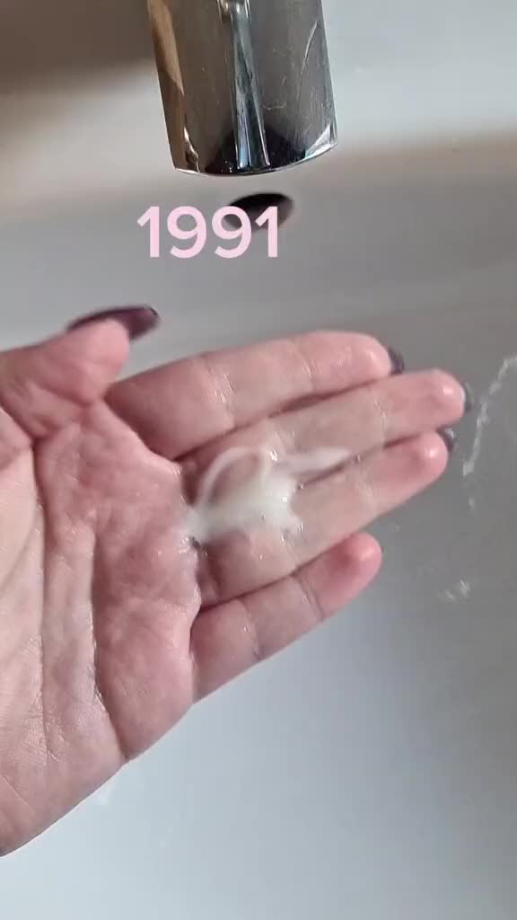 @f̶l̶a̶t̶e̶r̶a̶t̶e̶-̶s̶u̶s̶i̶ ♡